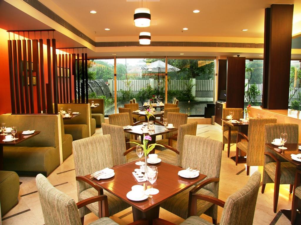 Muse Sarovar Portico Nehru Place New Delhi Luaran gambar