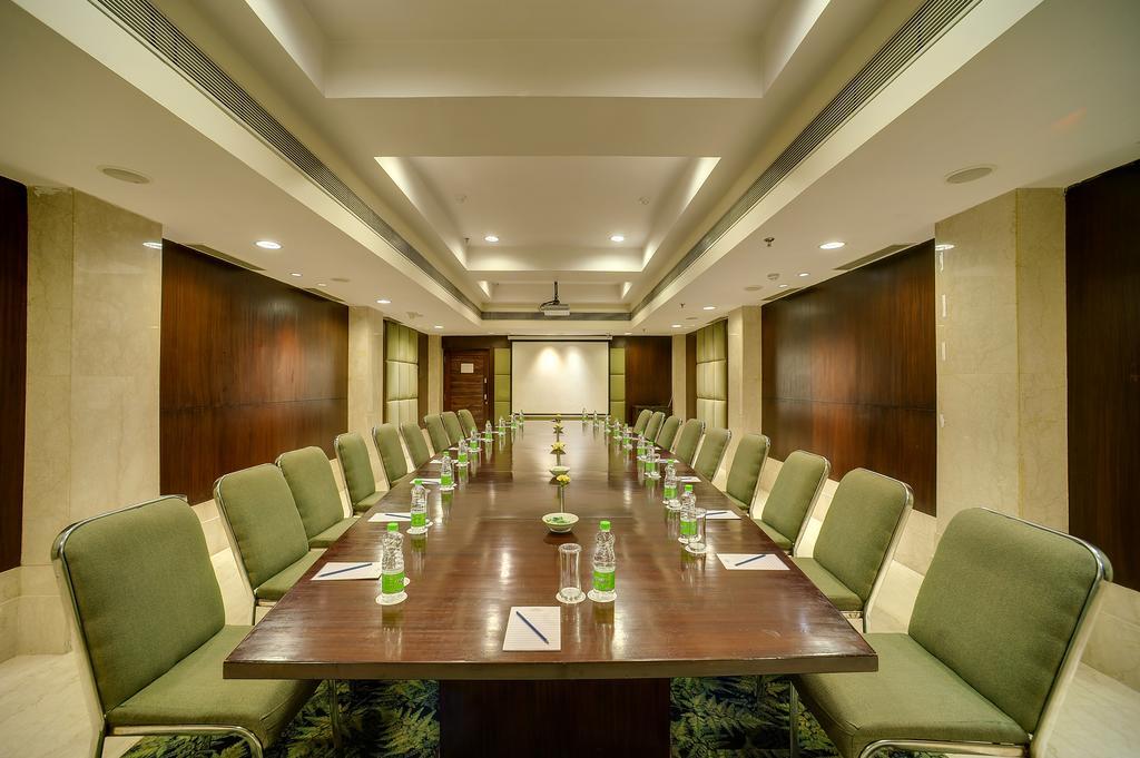 Muse Sarovar Portico Nehru Place New Delhi Luaran gambar