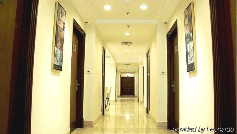 Muse Sarovar Portico Nehru Place New Delhi Dalaman gambar