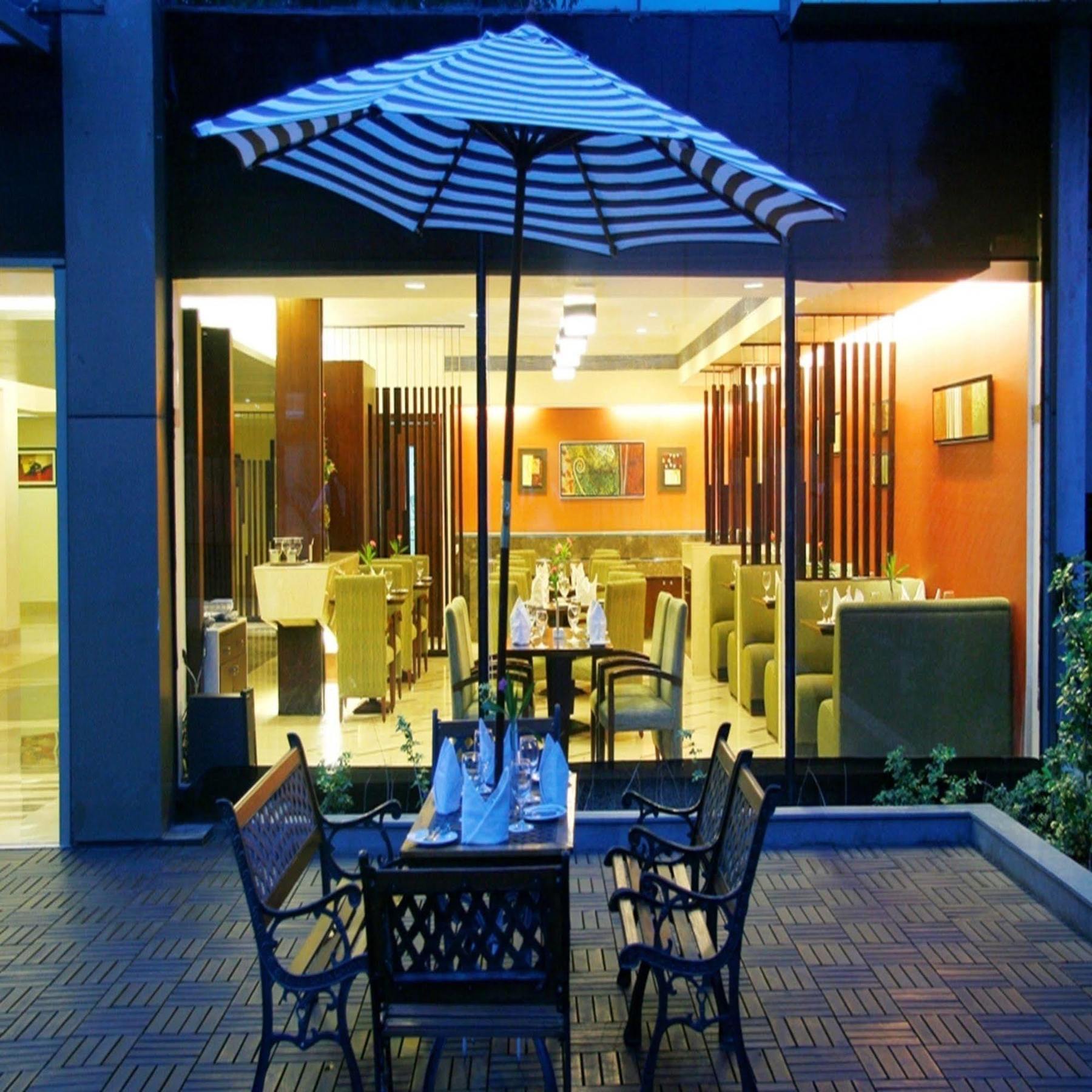 Muse Sarovar Portico Nehru Place New Delhi Luaran gambar
